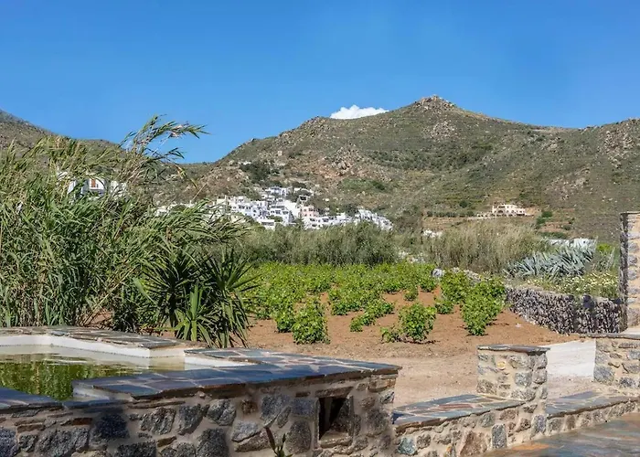 Villa Peratsi Stone *