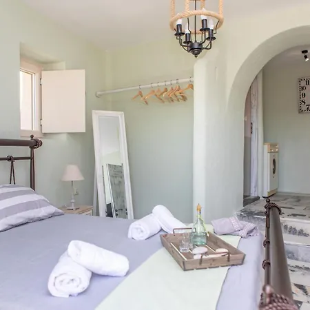 Peratsi Stone * Naxos City