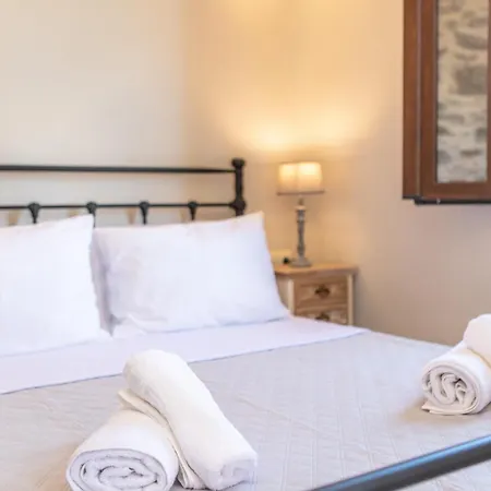 Peratsi Stone ヴィラ Naxos City