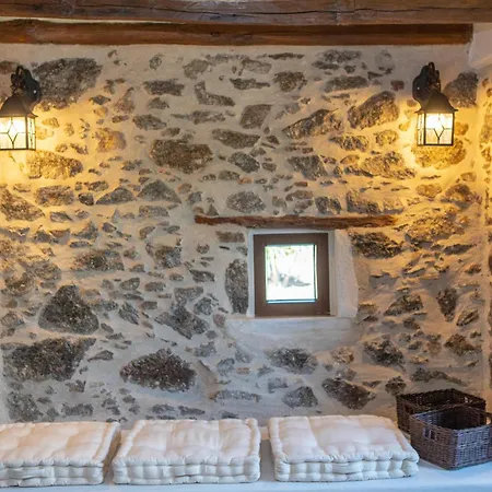 ヴィラ Peratsi Stone