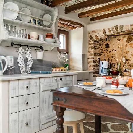 ヴィラ Peratsi Stone Naxos City