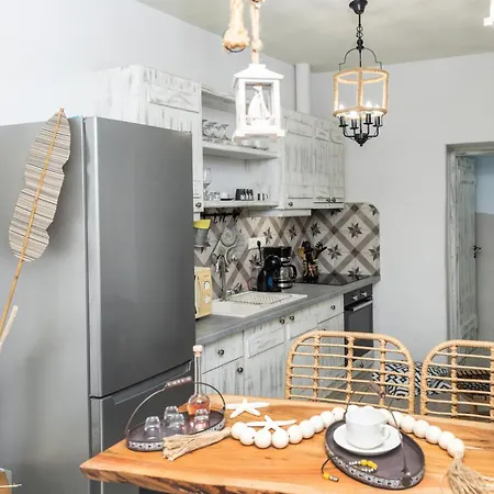 ヴィラ Peratsi Stone *