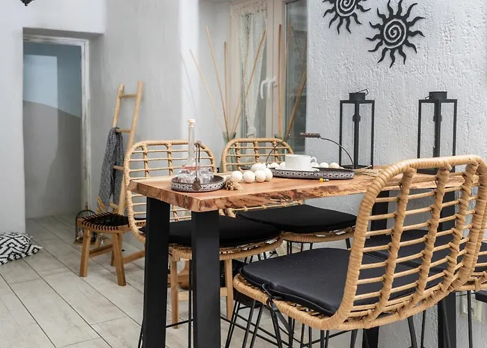 ヴィラ Peratsi Stone